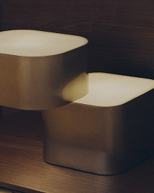 Настольная лампа Tanden из серого металла с матовой отделкой