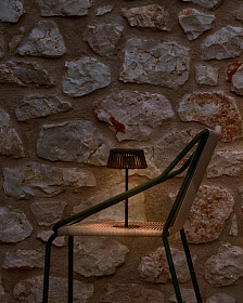 Уличная настольная лампа Aldet на солнечной батарее с зеленым шнуром