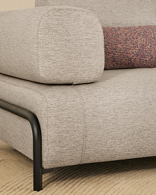 2-местный диван Compo серо-бежевого цвета с чёрным металлическим каркасом, 200 см