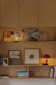 BELA Белая настольная лампа с зажимом 1XE27