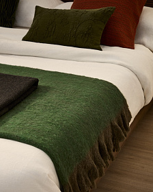 Плед Odelna из шерсти и акрила с оборками зеленого цвета, 130 x 170 см