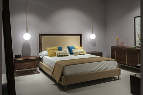 Кровать с мягким изголовьем CORAL CRQP01