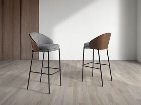 Барный стул 4127/BS-S197 из серой ткани и спинкой из ореха