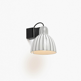 Настенный светильник Venice белого цвета в полоску ш200 1x E27
