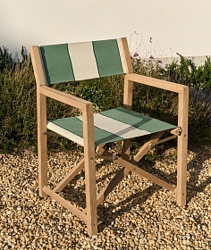 Уличный cкладной стул Vilara в зелёно-бежевую полоску из акации