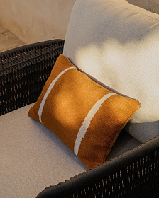 Чехол для подушки Daila оранжевого цвета 100% ПЭТ с рисунком в стиле икат 30 x 50 см