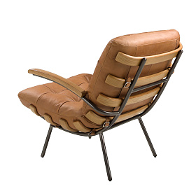 Кресло 5153 из коричневой кожи с подлокотниками из ясеня