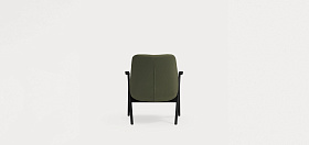 Кресло низкое Dins зеленое с каркасом из черного бука