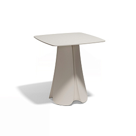 Стол обеденный Pezzetina 70x70x73