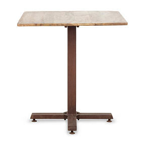 Квадратный стол Adriana