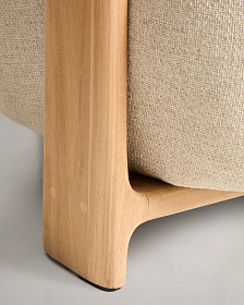 Уличное кресло Granite бежевое с ножками из тикового дерева