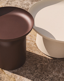 Уличный столик Arcola из темно-коричневого алюминия, диаметр 45 см