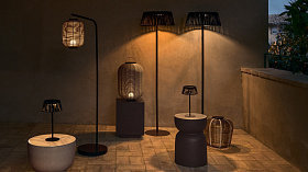 Уличный столик Garbet из коричневого бетона, диаметр 30 см