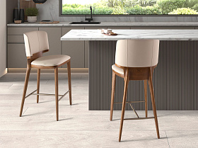 Барный стул 4208 из кремовой экокожи