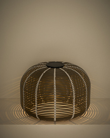 Уличный светильник Garoina солнечных батареях из искусственного ротанга цвета таупе 50 см