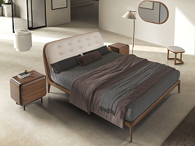 Прикроватная тумба 7237 из ореха, венге и черной стали