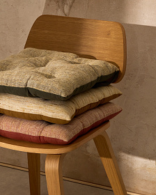 Подушка для стула Aren горчичного цвета 45 x 45 см