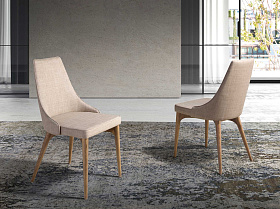 Стул Calidez DC631 /4032 с обивкой из ткани и ножками цвета ореха