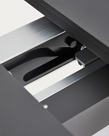 Раздвижной уличный стол Izola из алюминия с графитовой отделкой, 185 (235) x 100 см