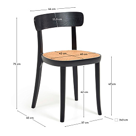 Стул Romane из массива бука черного цвета с ясеневым шпоном и ротангом