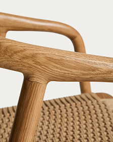 Уличный стул Derile из массива дуба в натуральной отделке и бежевой веревки
