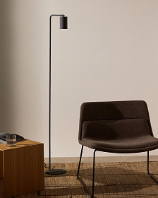 Напольный светильник Manie из металла с отделкой под черный чугун