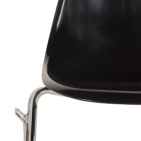 Черный стул Karla