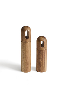 Мельница для соли и перца Blera из акации 17,8 см