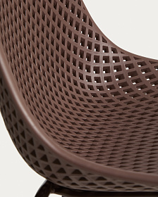 Уличный стул Quinby из коричневой стали и пластика