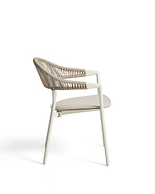 Уличный стул Alimia из алюминия цвета экрю с бежевой веревкой