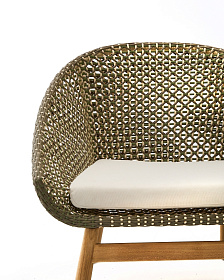 Кресло Olbia из искусственного ротанга и массива тика