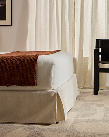 Основание кровати Jaira со съемным чехлом из белого шенилла для матраса 180 х 200 см