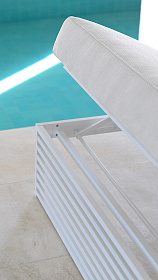 Кровать chill 100 DNA