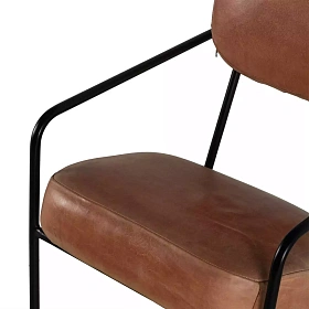 Кожаное кресло Seltan коричневого цвета
