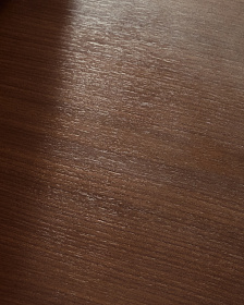 Стол Melvar из 100% орехового шпона с основанием из стали 180 x 100