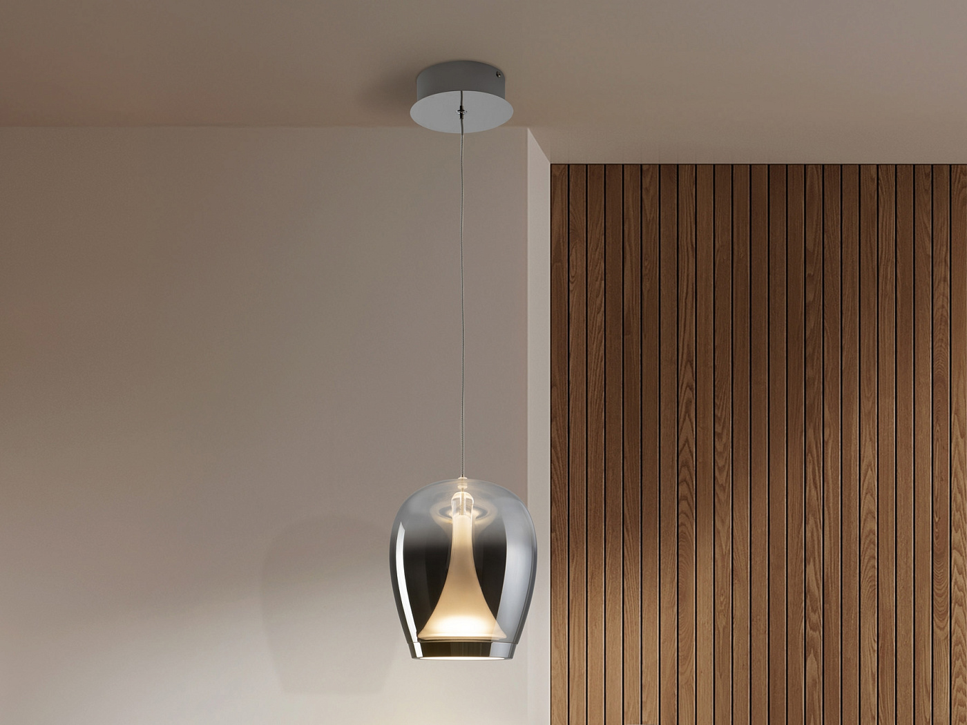 Suspiro Подвесной светильник хром/дымчатый D18