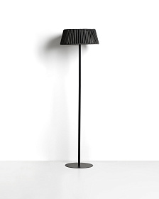 Уличный торшер Aldet на солнечных батареях черный, диаметр 46 см