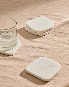 Набор Zera из 4 белых мраморных подставок