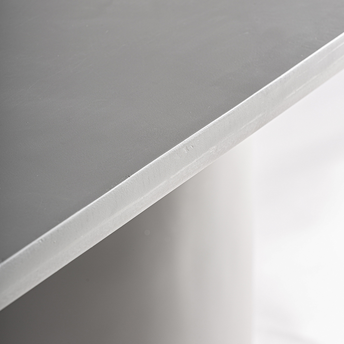 Обеденный стол Felhasena