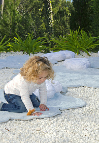 Ковер облако с подушкой (голубое) 110*170