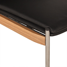 Черное кресло Michelle 