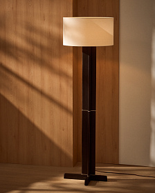 Торшер Niani из каучукового дерева с темной отделкой
