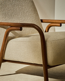 Кресло Sylo из бежевого шенилла и ясеня с отделкой цвета орех