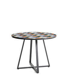 Уличный стол Tella из оцинкованной стали графитового цвета с разноцветной плиткой, диаметр 120 см