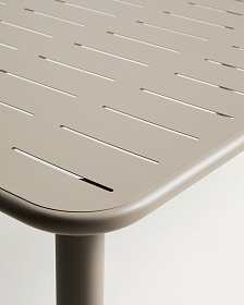 Уличный стол Brai из оцинкованной стали бежевого цвета, 180 x 90 см