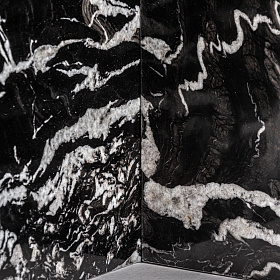 Современный обеденный стол Gautby