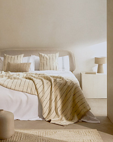 Octavia Кровать из ясеневой фанеры с белым мягким изголовьем 180 x 200 см