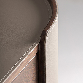 Современный комод Giswil