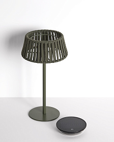 Уличная настольная лампа Aldet на солнечных батареях зеленая