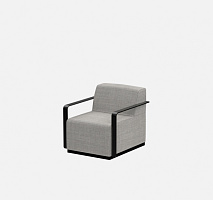 Кресло с металлическими подлокотниками Pau